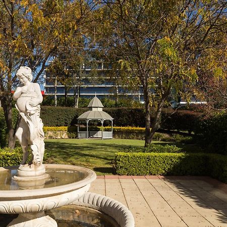 Hotel Visy Dior Baulkham Hills Esterno foto