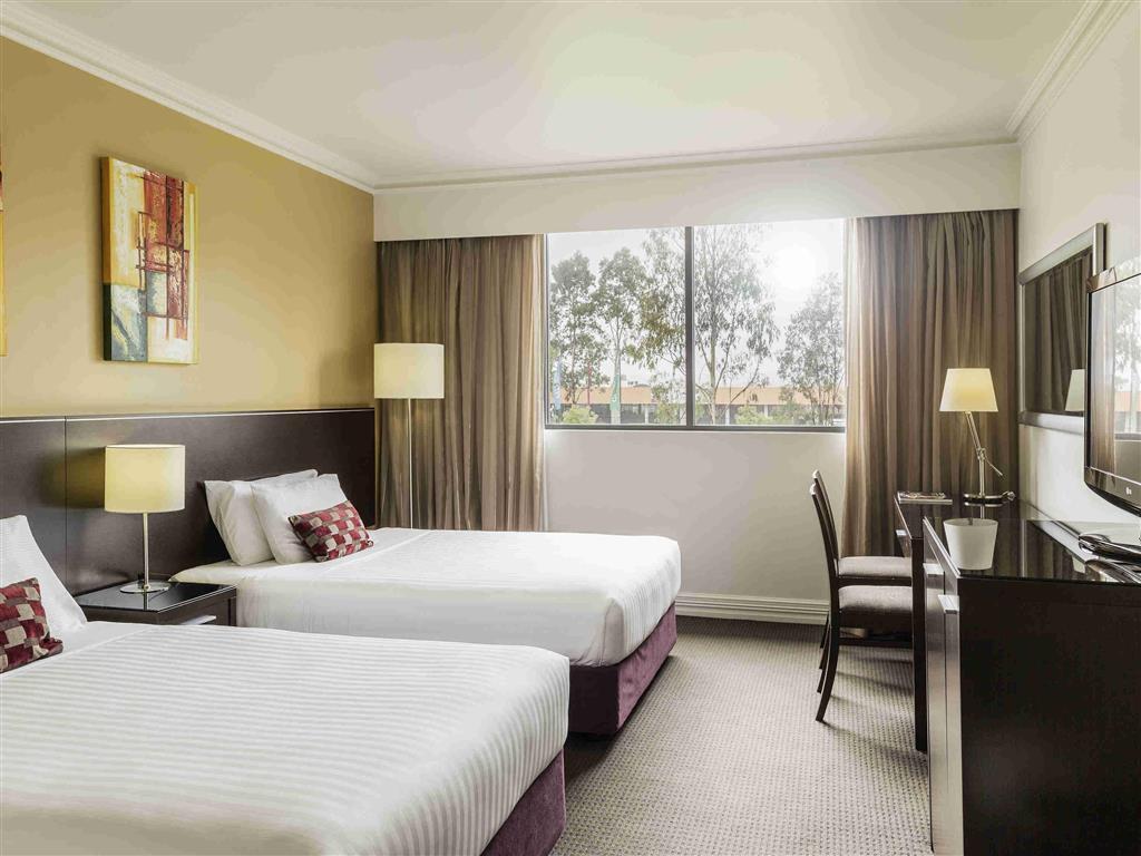 Hotel Visy Dior Baulkham Hills Esterno foto