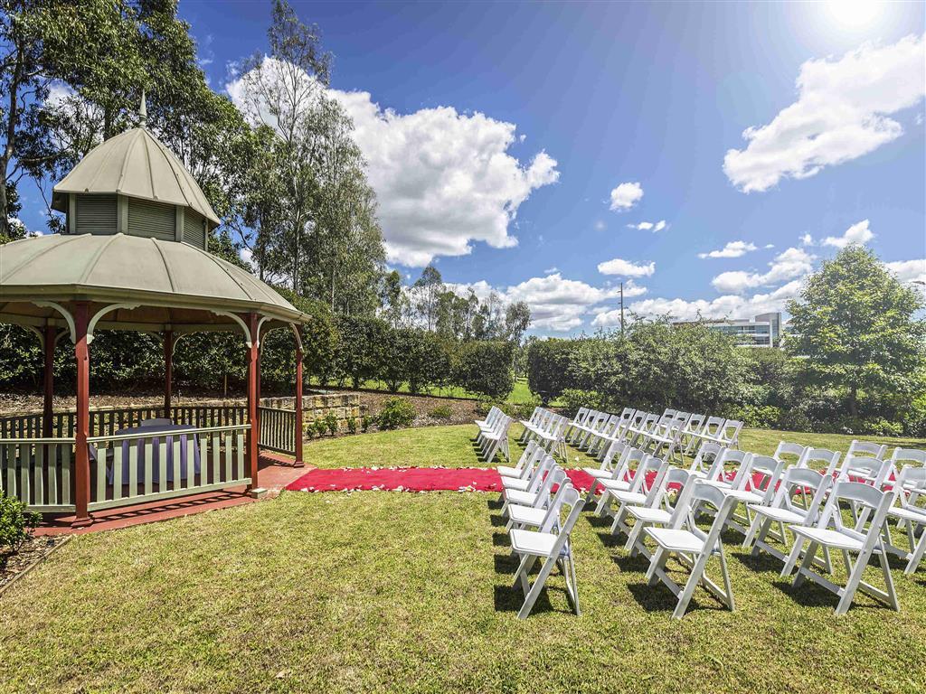 Hotel Visy Dior Baulkham Hills Esterno foto