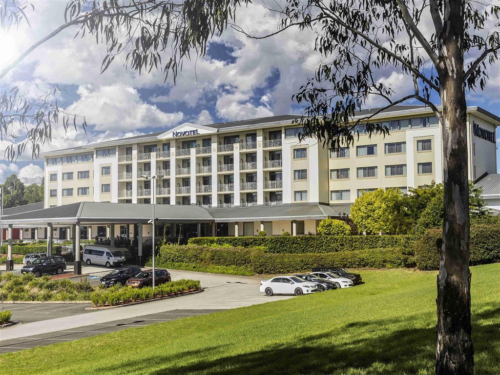 Hotel Visy Dior Baulkham Hills Esterno foto