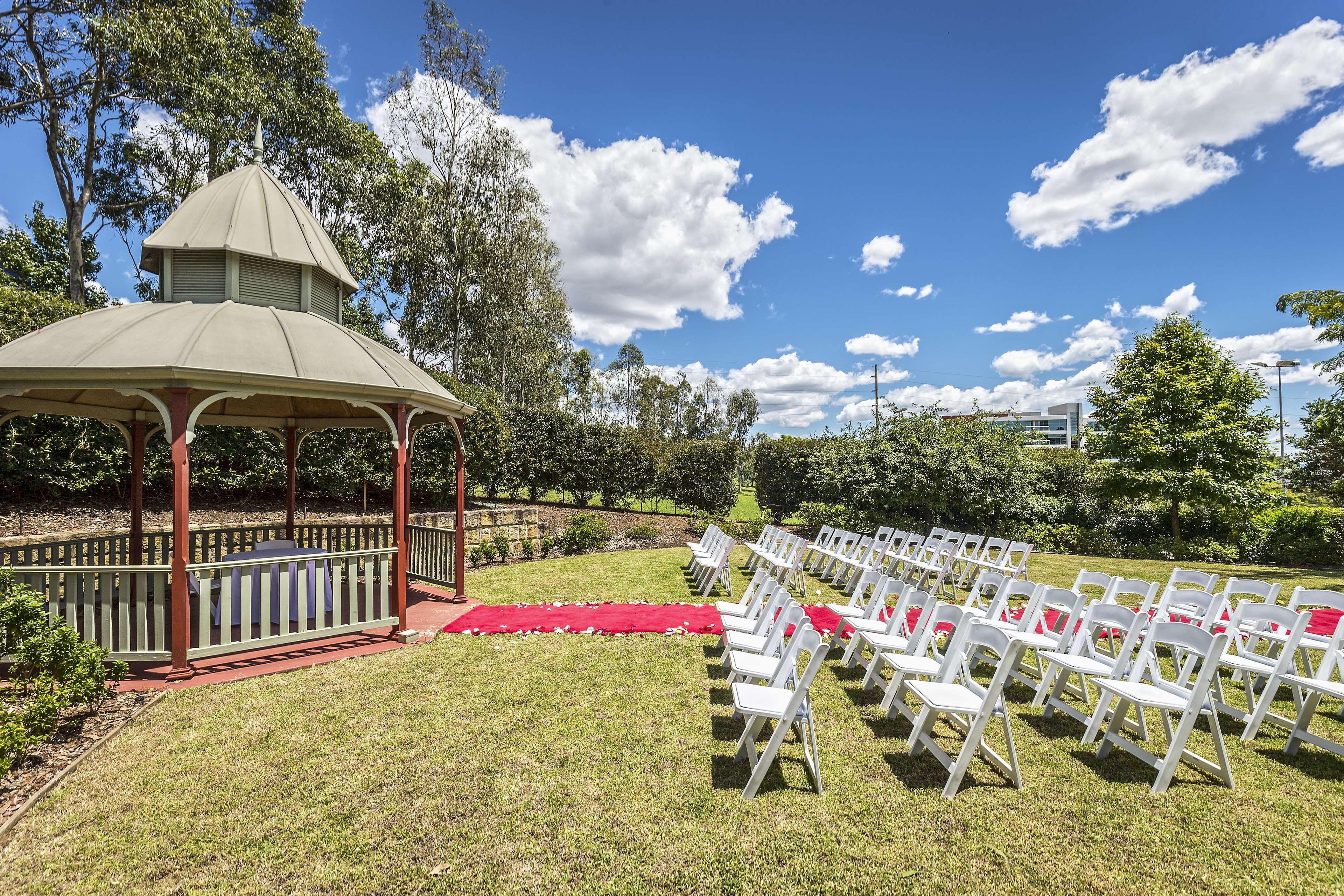 Hotel Visy Dior Baulkham Hills Esterno foto