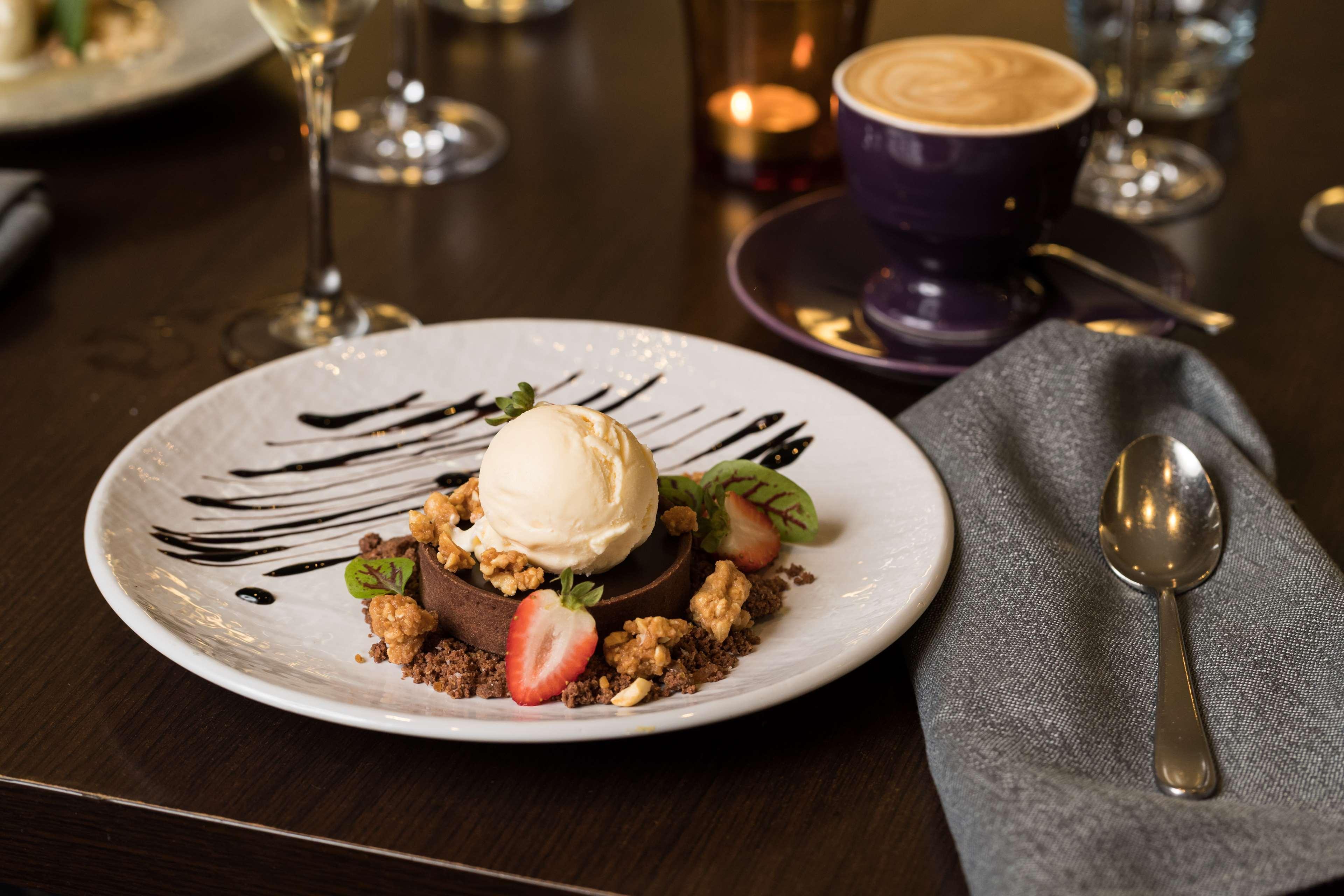Hotel Visy Dior Baulkham Hills Esterno foto